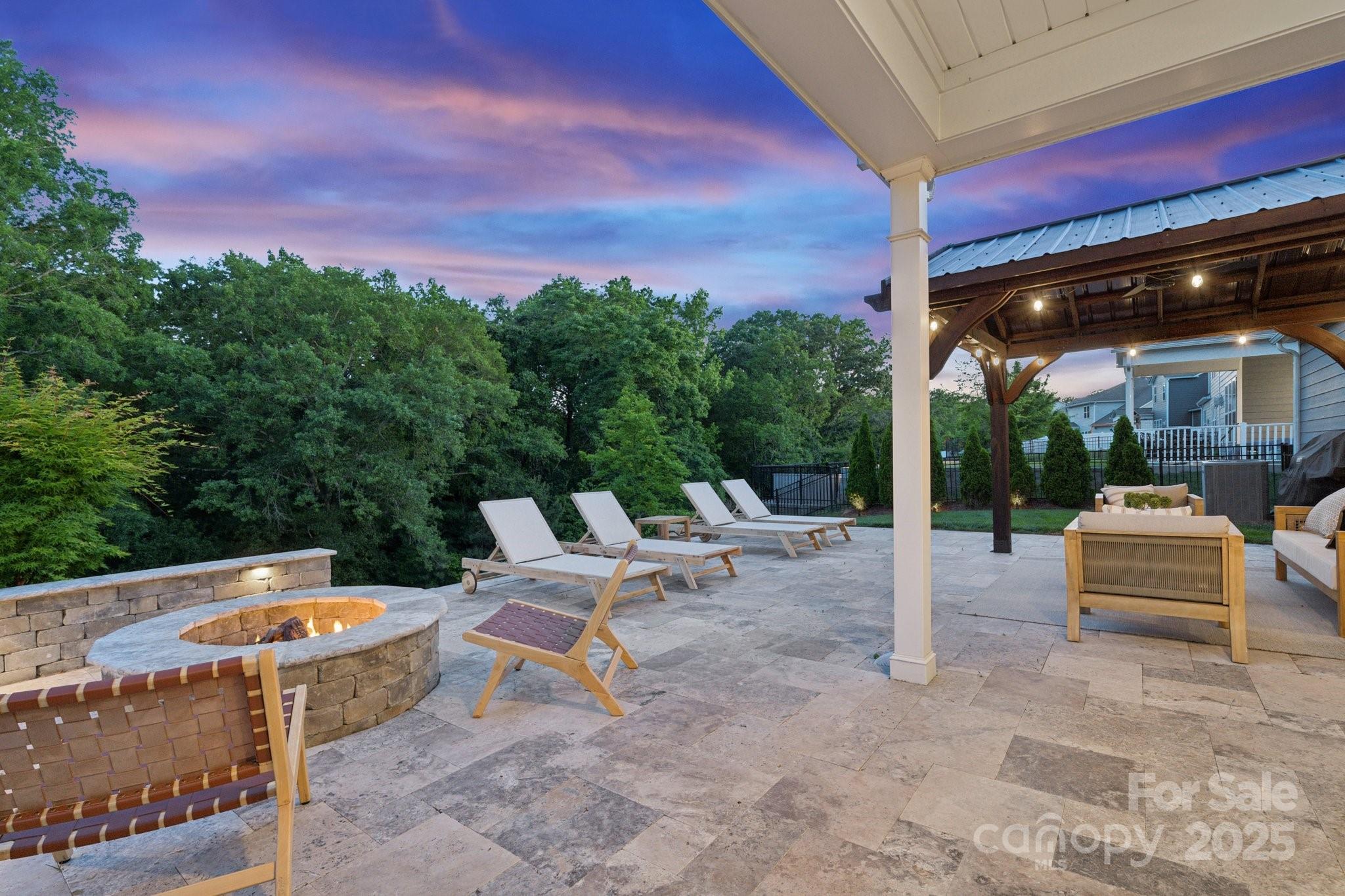 1082 Dorsey Drive