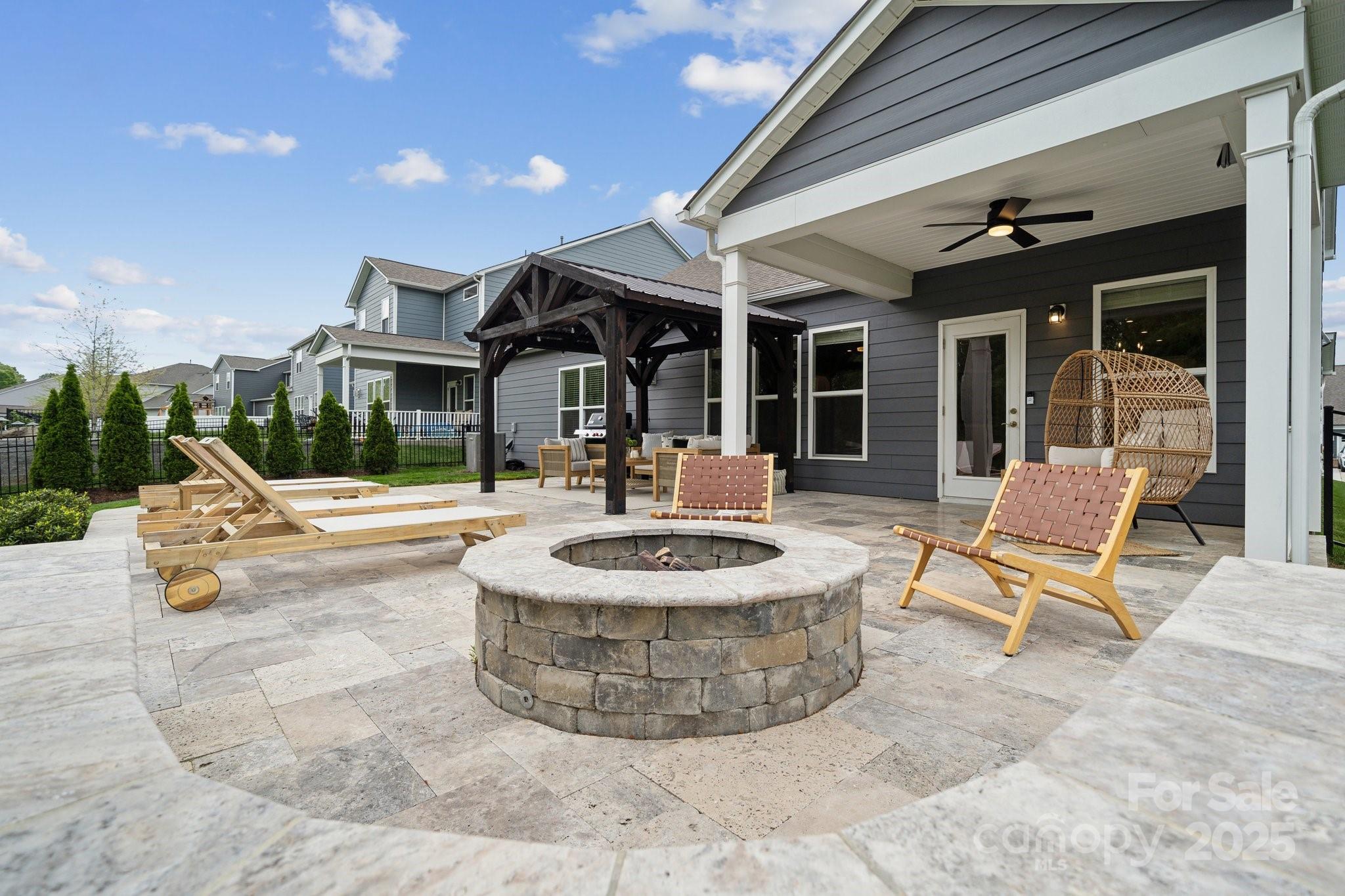 1082 Dorsey Drive
