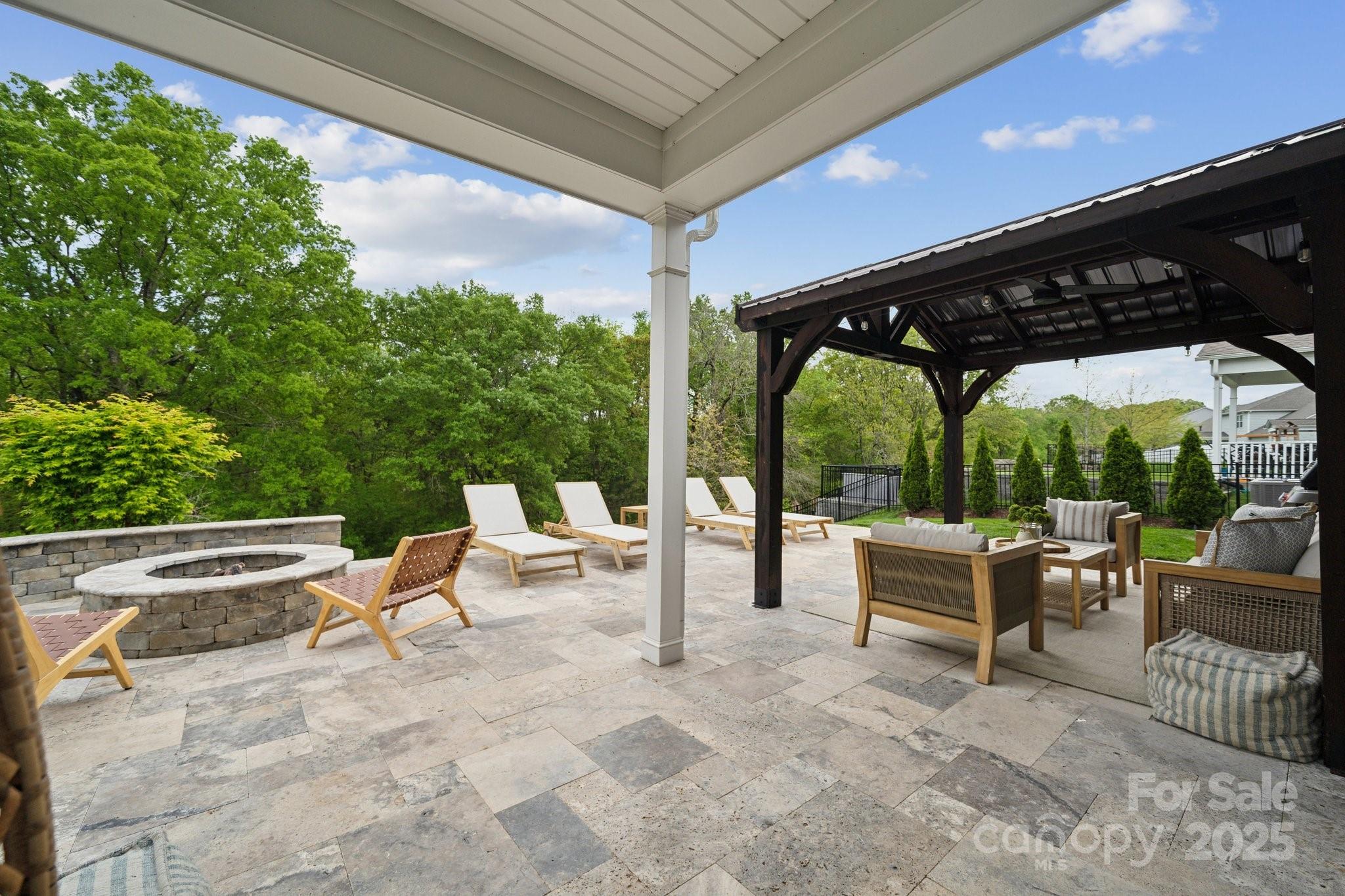 1082 Dorsey Drive