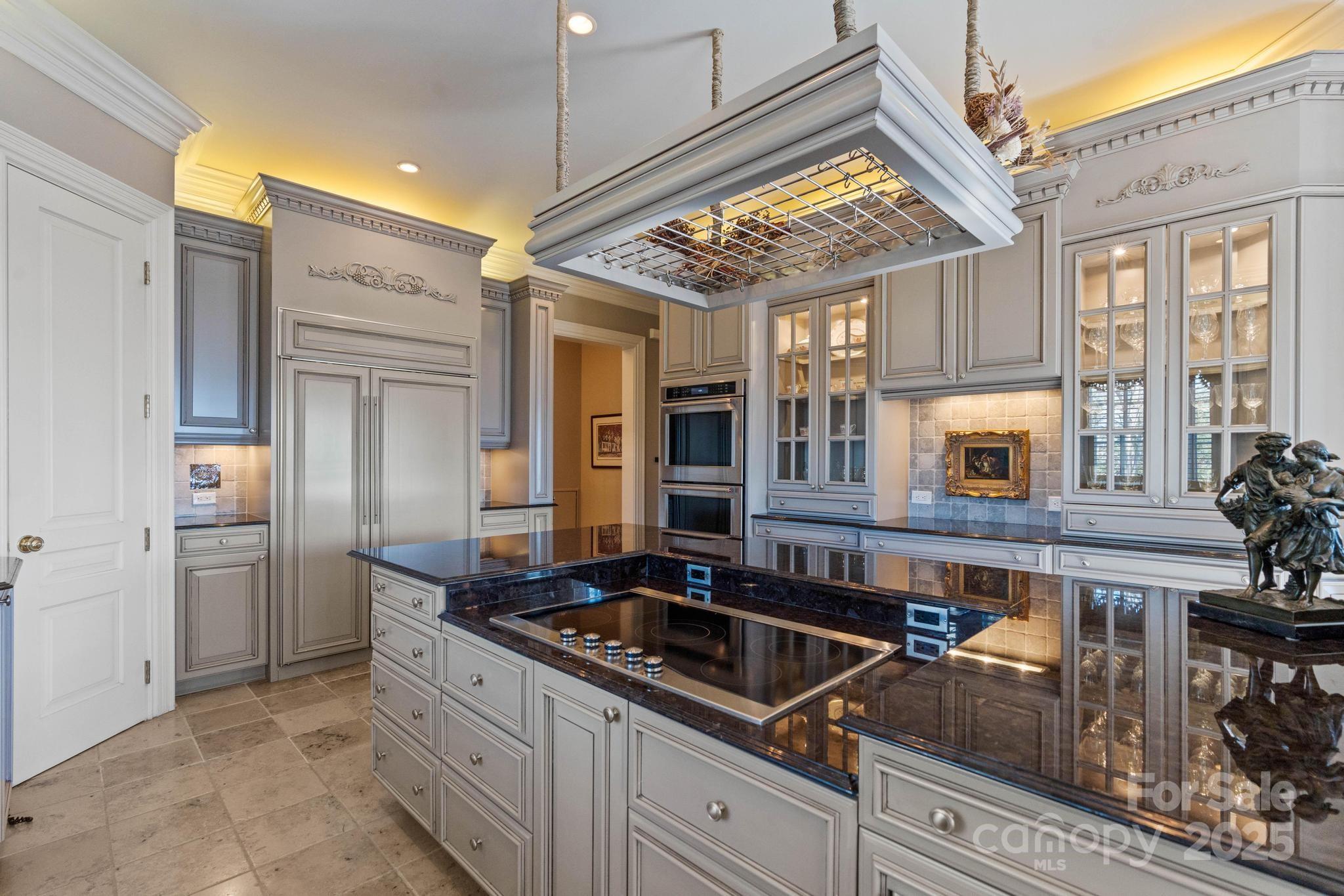 1676 Valle Cay Drive