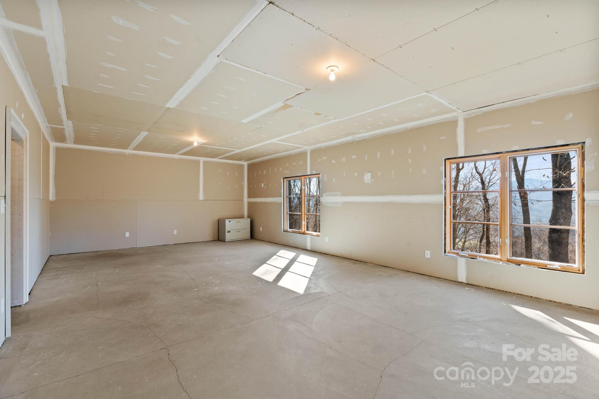 1676 Valle Cay Drive