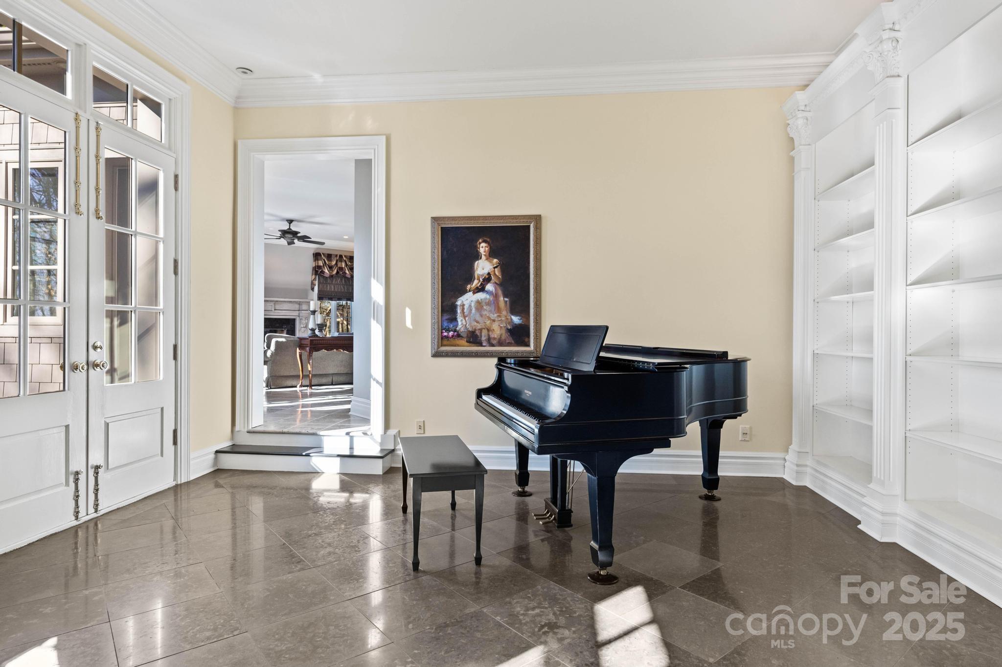 1676 Valle Cay Drive