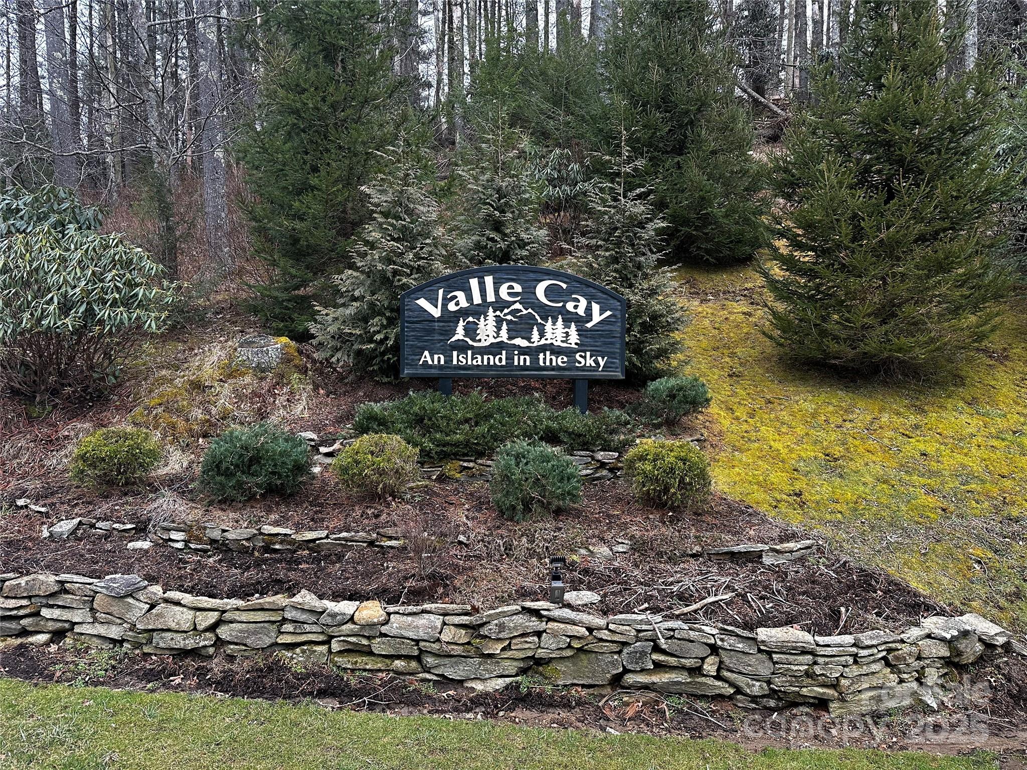 1676 Valle Cay Drive