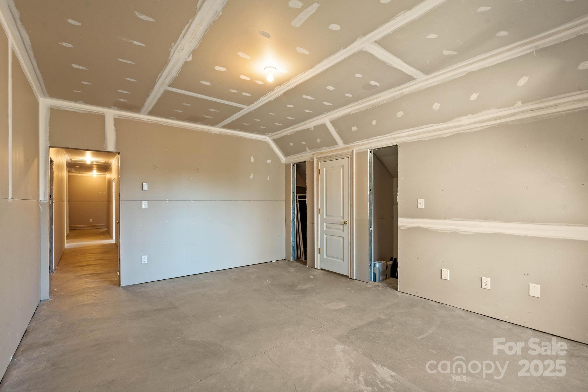 1676 Valle Cay Drive