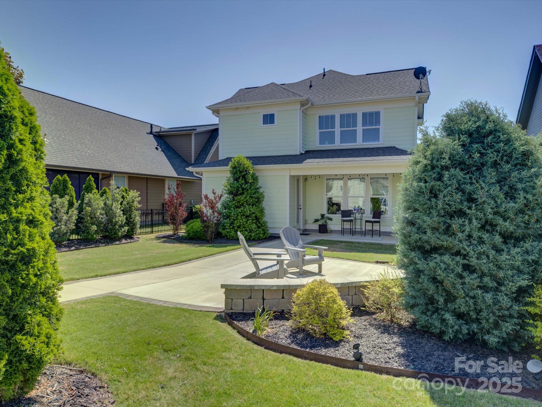 1538 Riverwalk Parkway