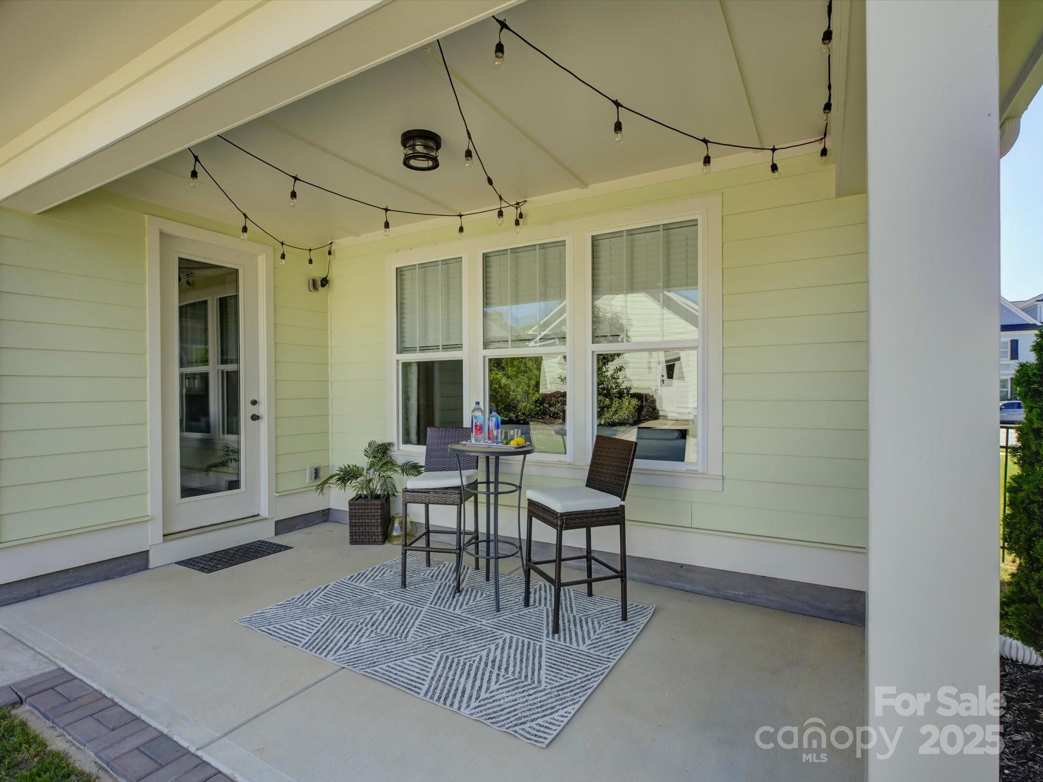 1538 Riverwalk Parkway