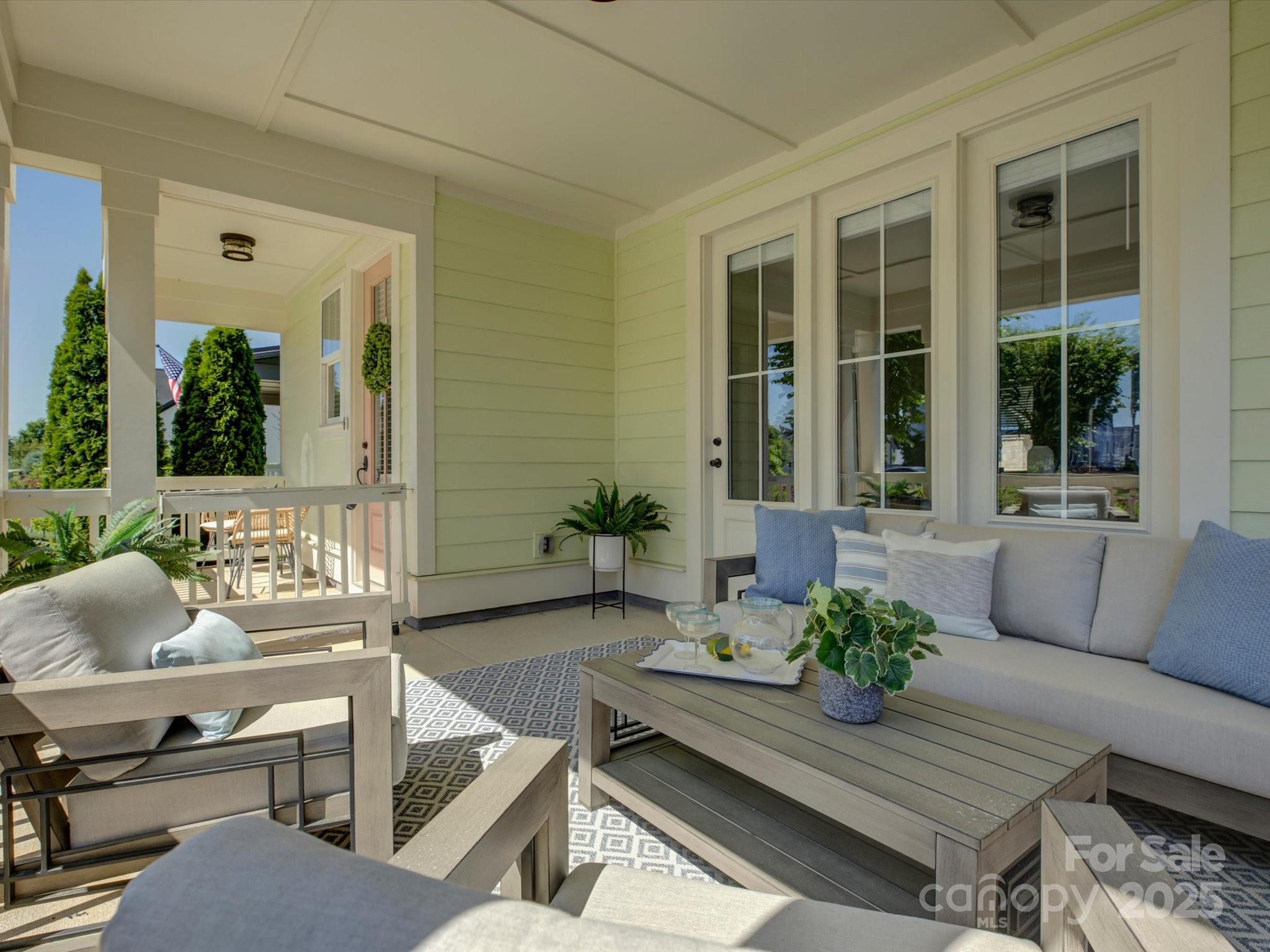 1538 Riverwalk Parkway