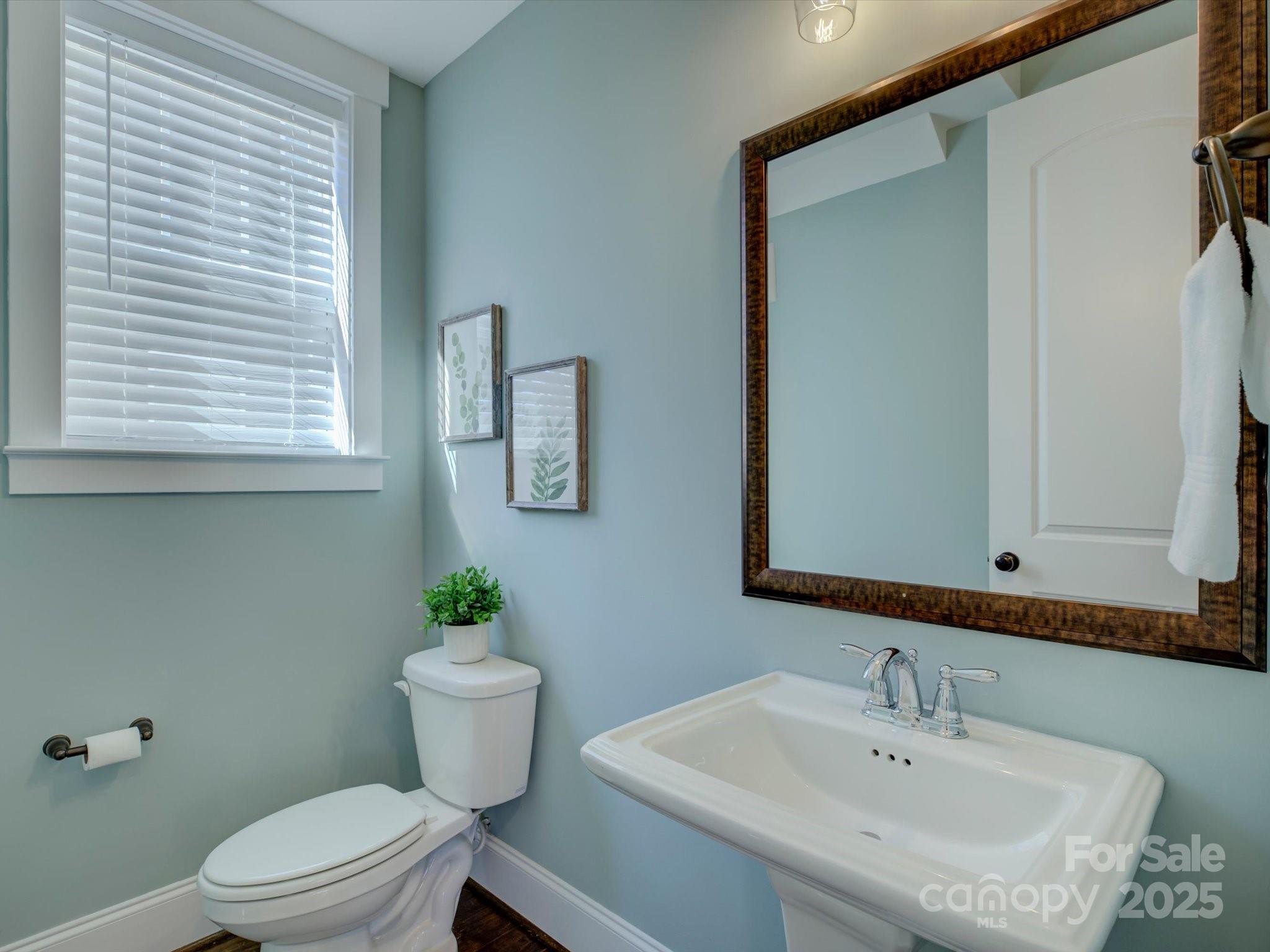 1538 Riverwalk Parkway