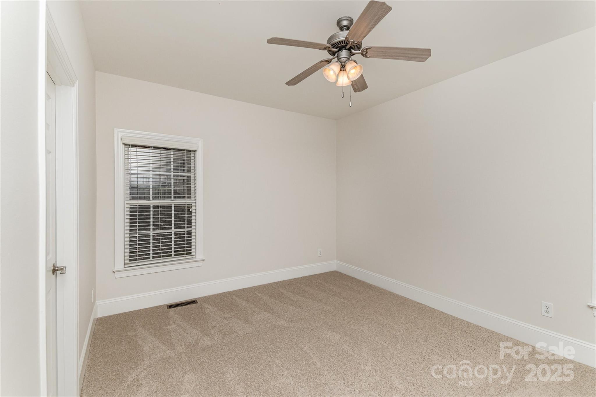 125 Whiterock Drive