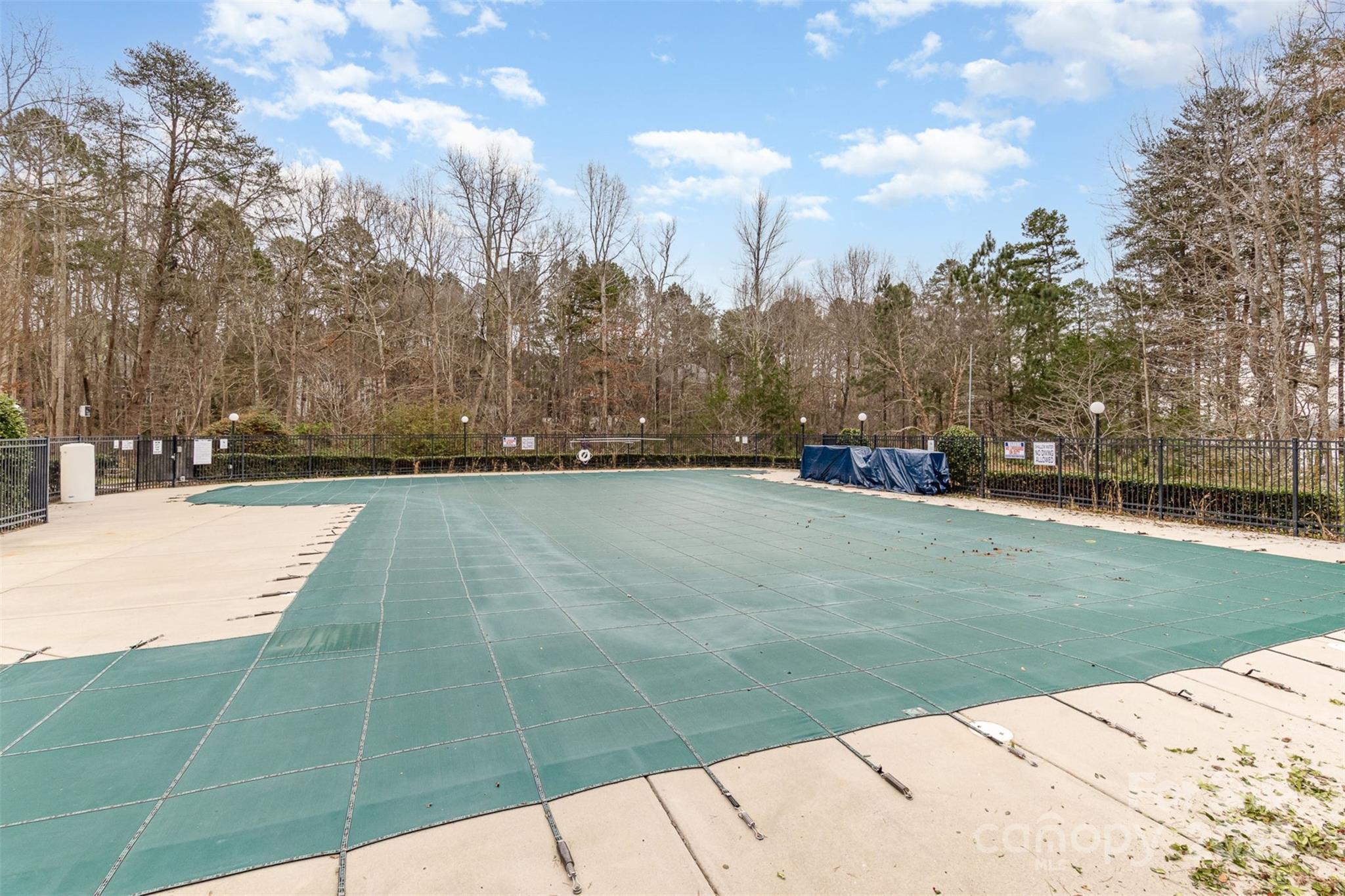 125 Whiterock Drive