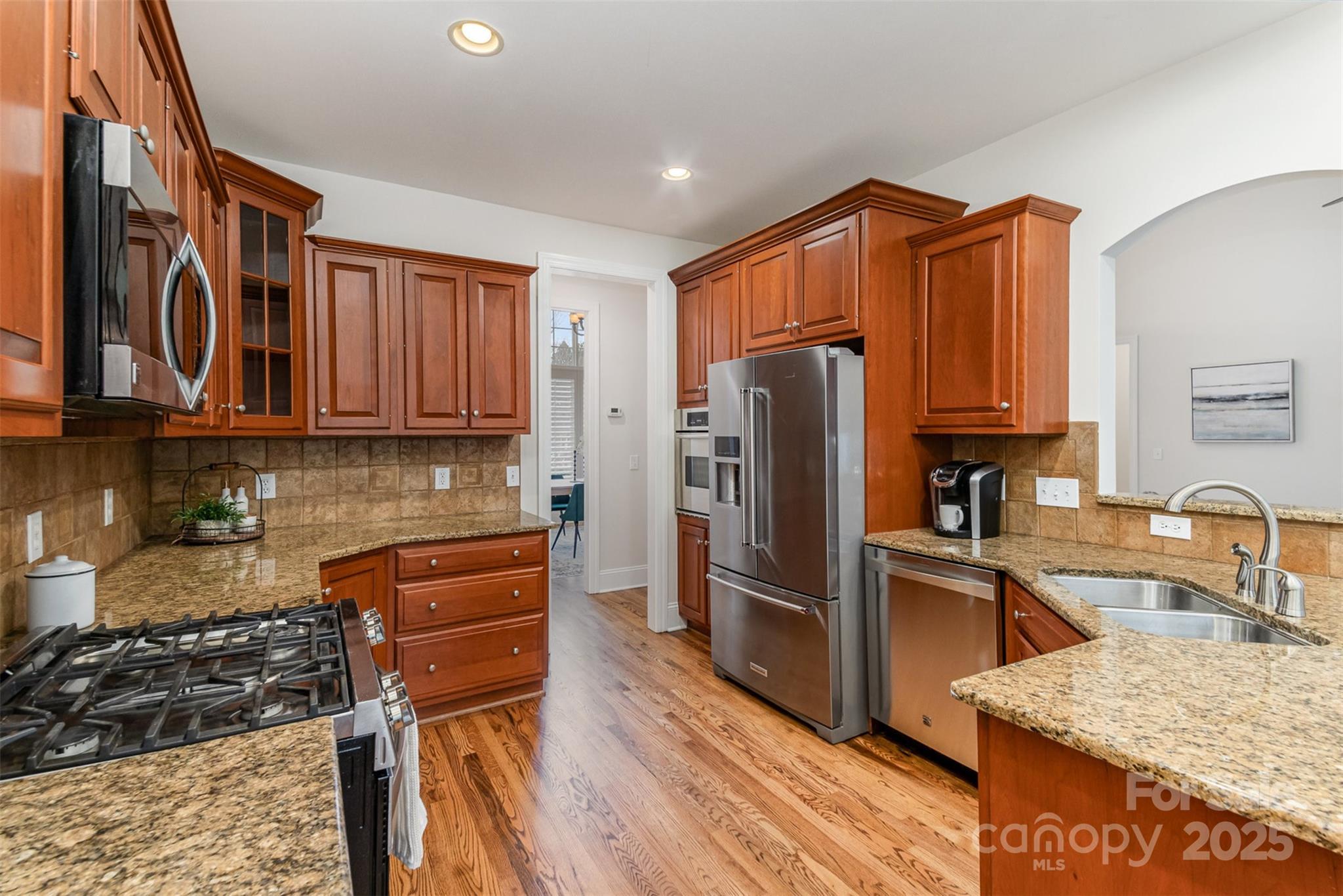 125 Whiterock Drive