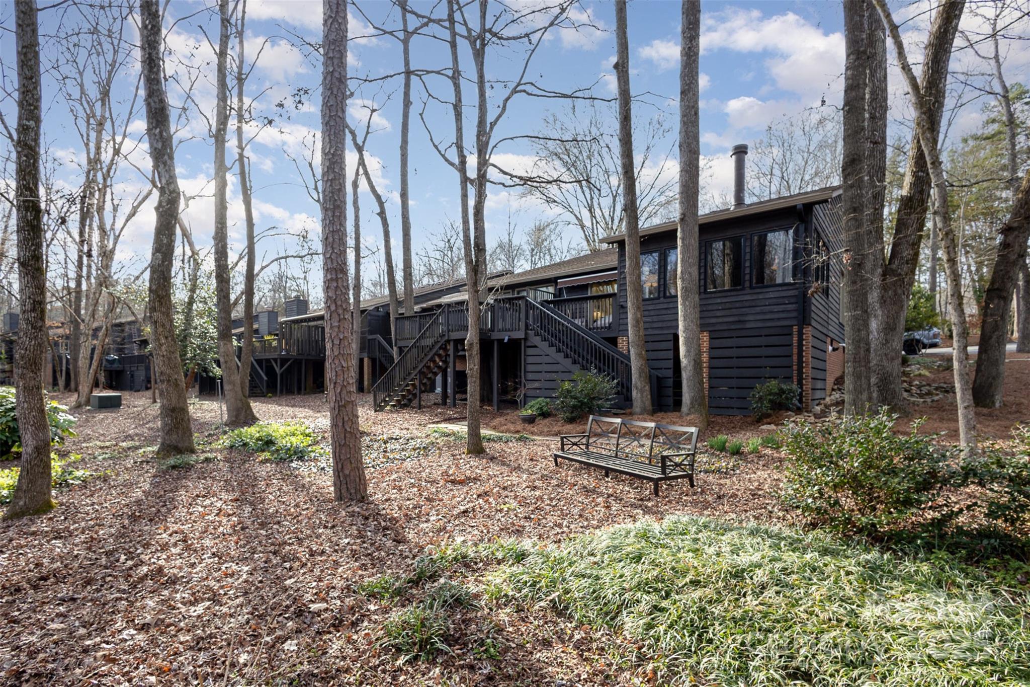 810 Bridgewood Drive