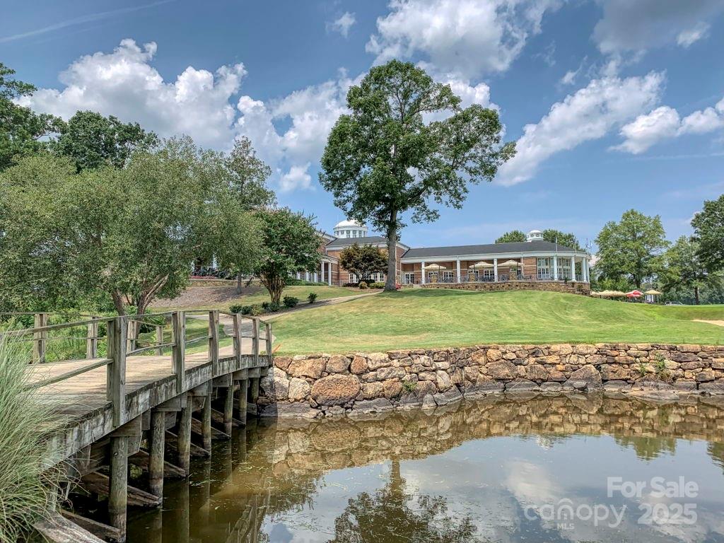 19622 River Falls Drive