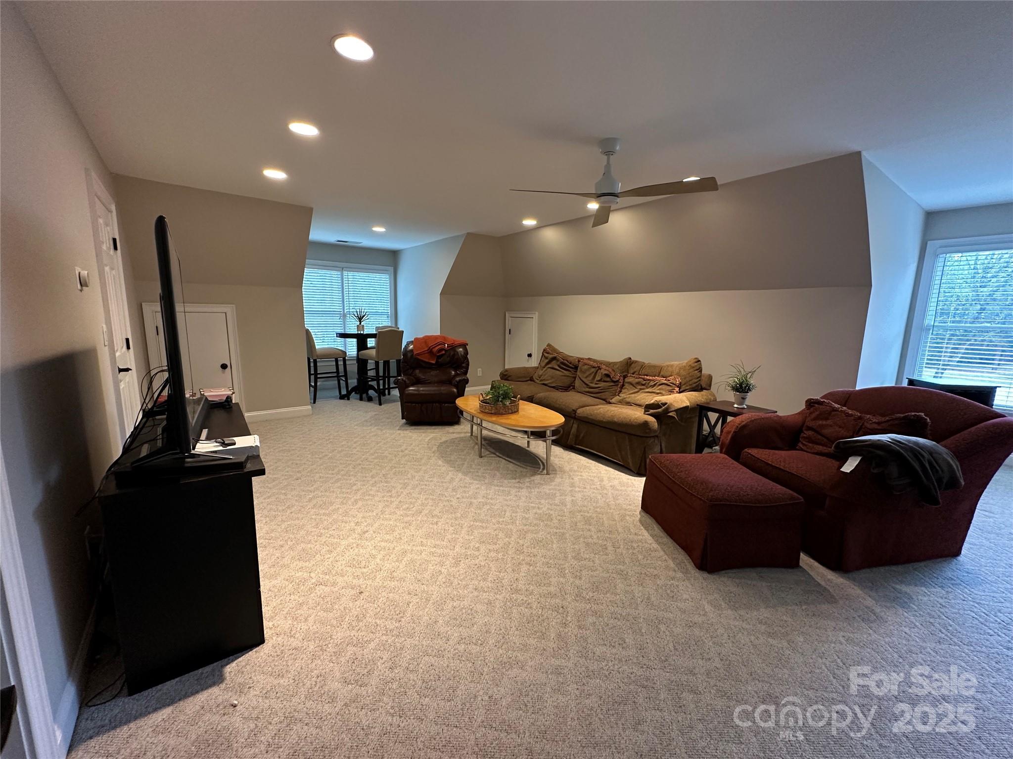 19622 River Falls Drive