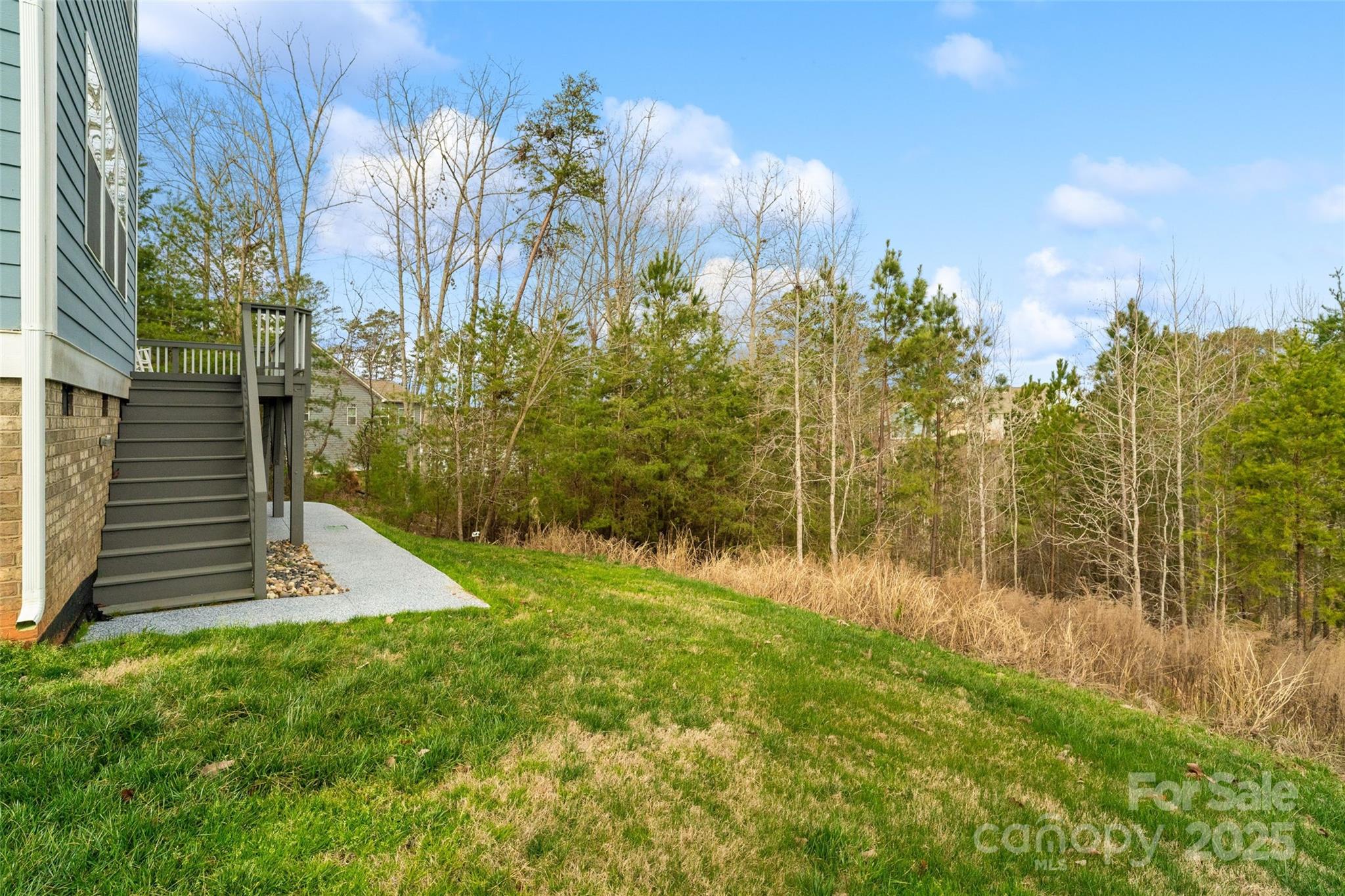 18607 Mainsail Court