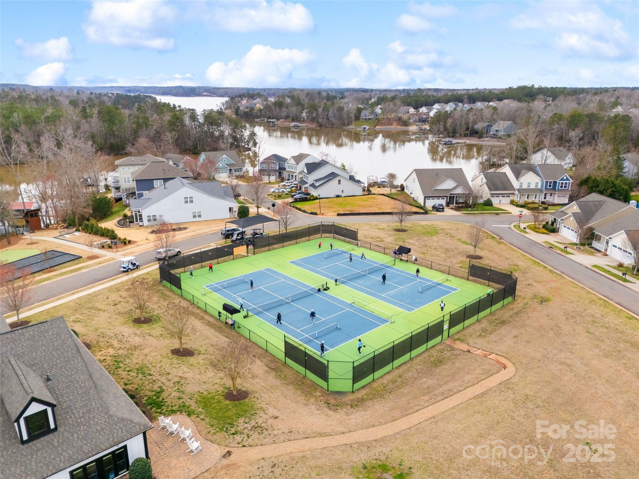 18607 Mainsail Court