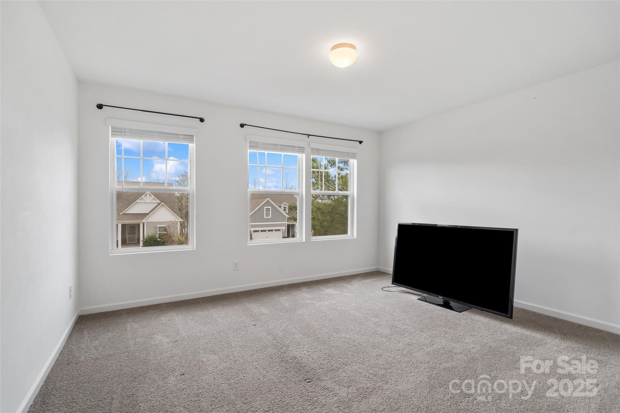 18607 Mainsail Court