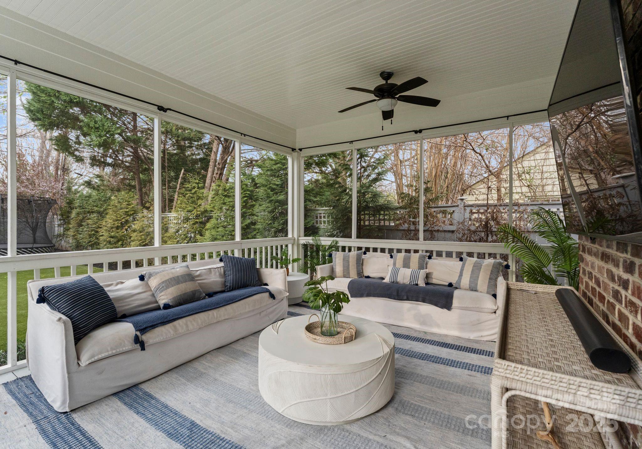846 Wriston Place