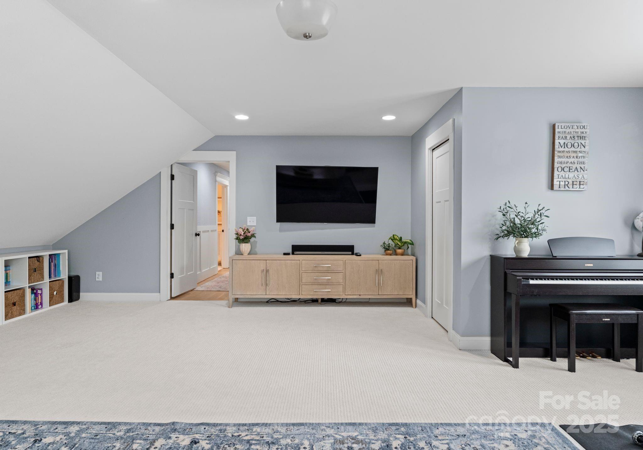 846 Wriston Place