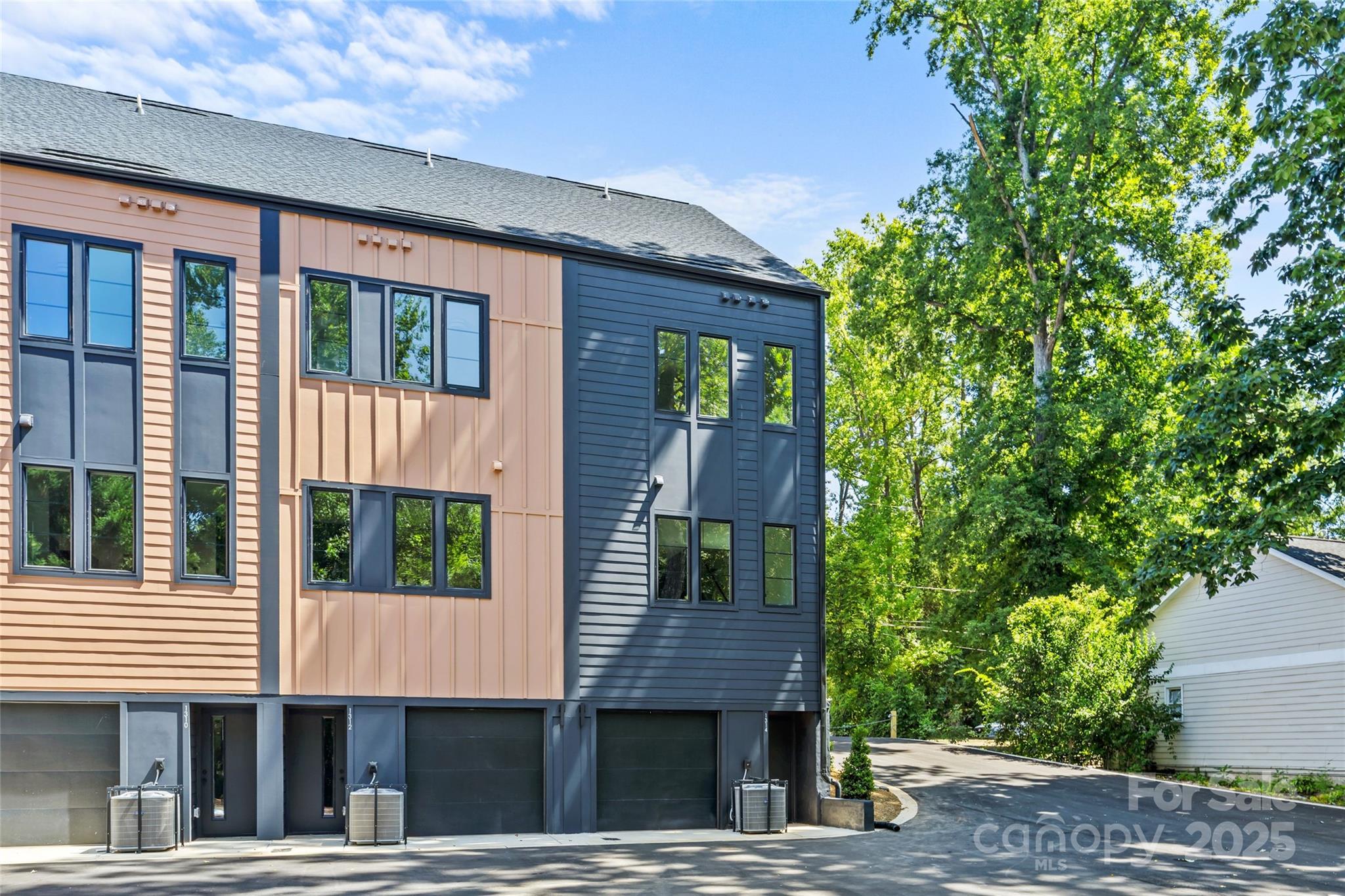 1314 Carolyn Drive