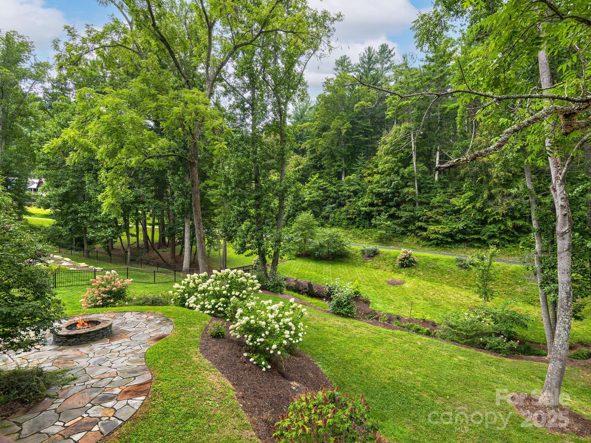 14 Twinflower Trail