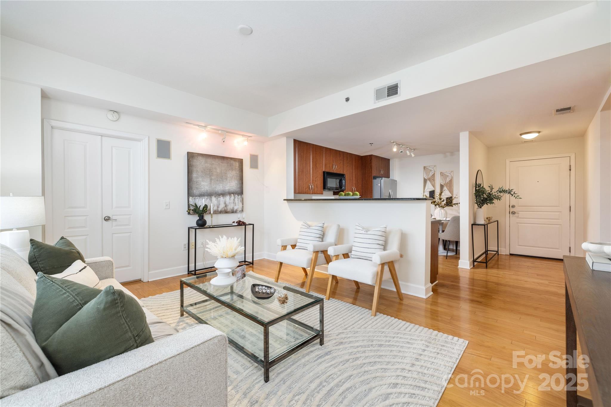 1320 Fillmore Street Unit: 419