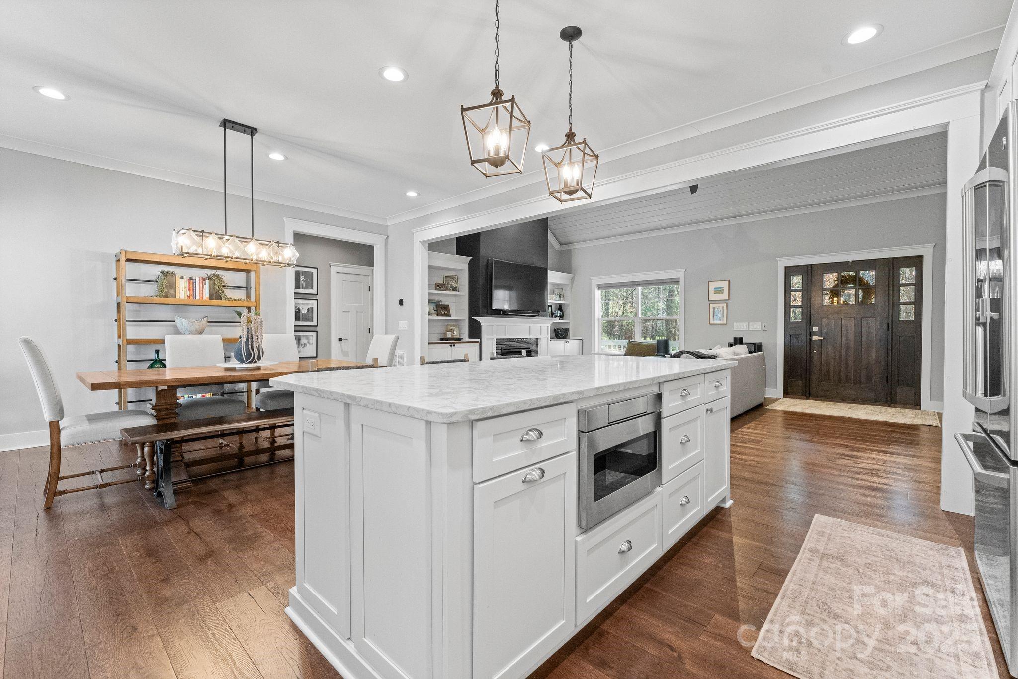 4300 Gail Lane