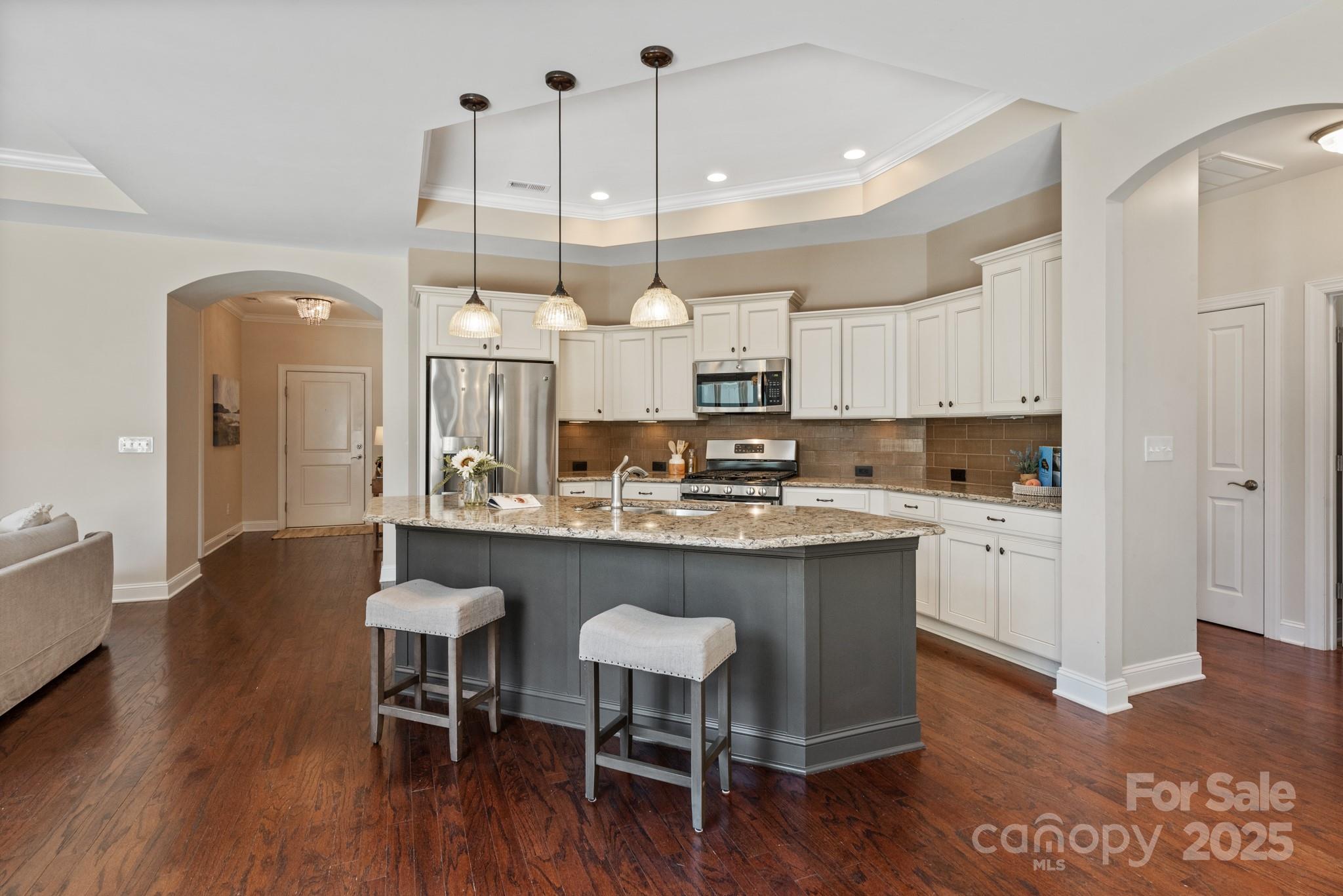 1128 Avalon Place