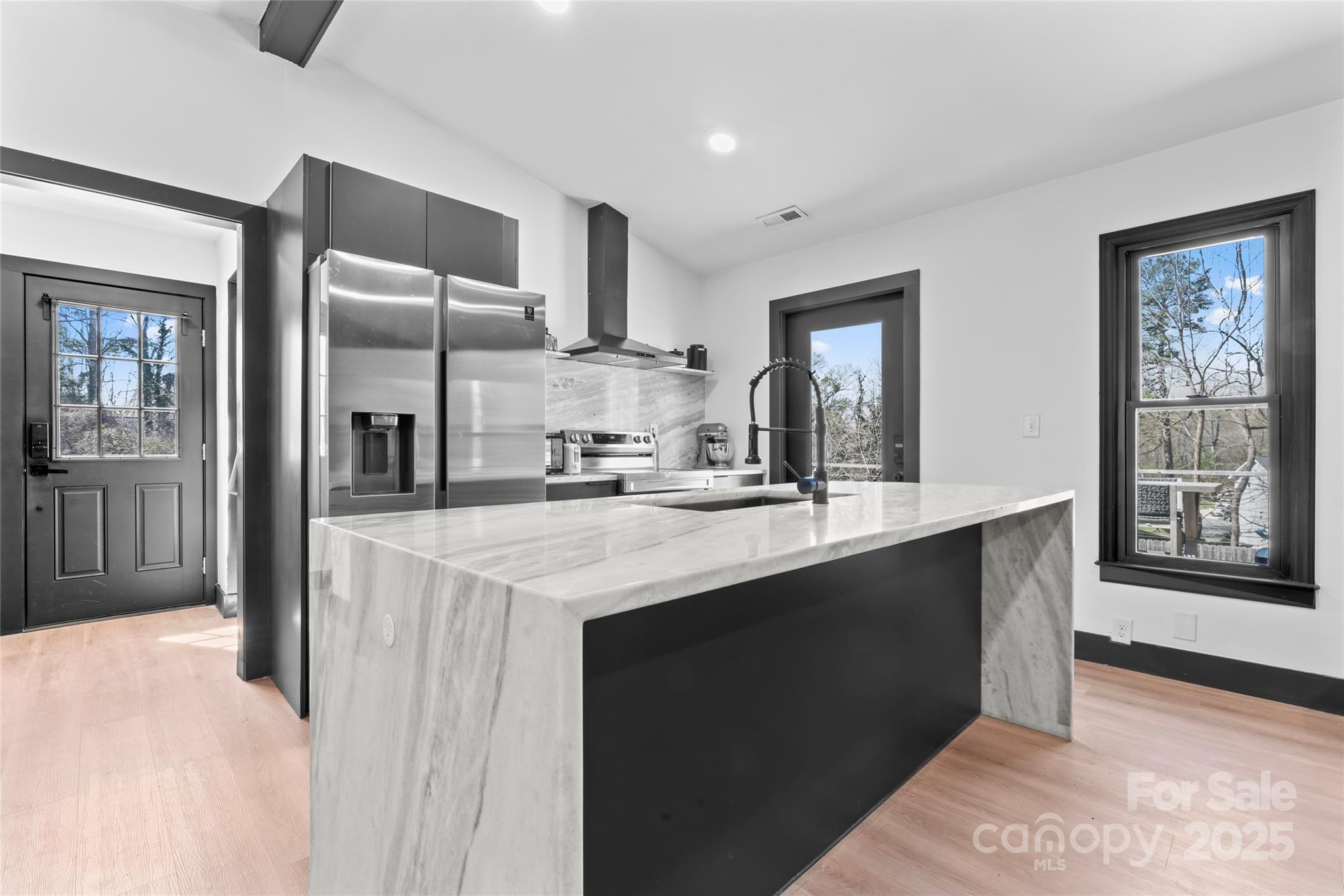 5501 Joyce Drive Unit: 27