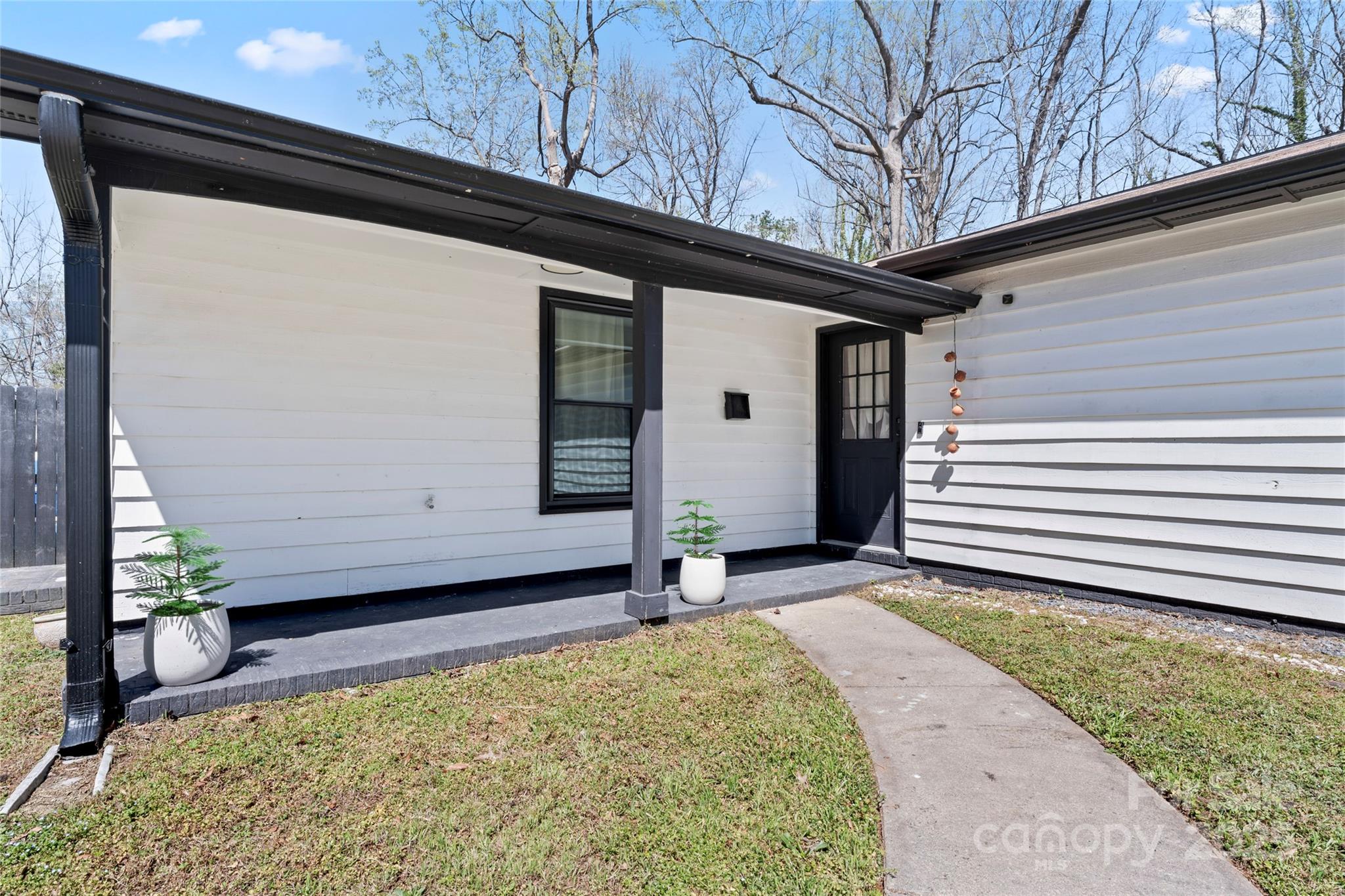 5501 Joyce Drive Unit: 27