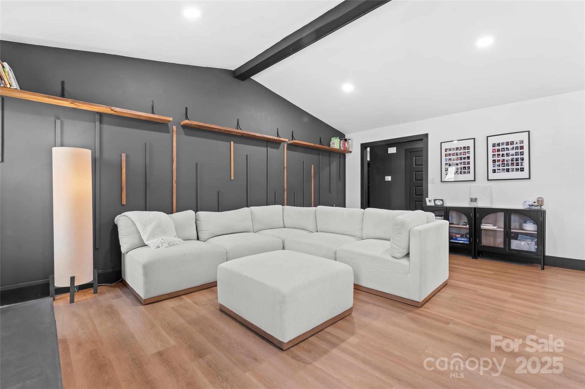 5501 Joyce Drive Unit: 27