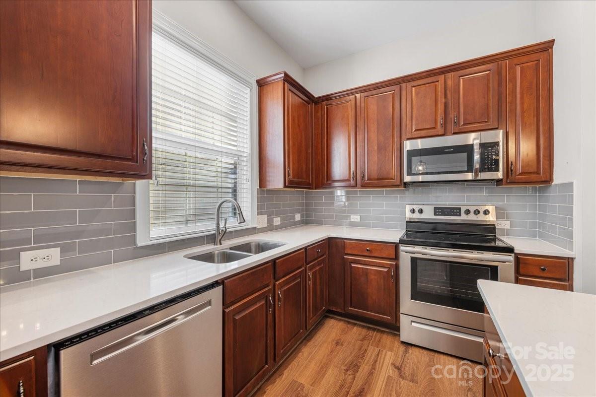 4148 Cedar Point Avenue