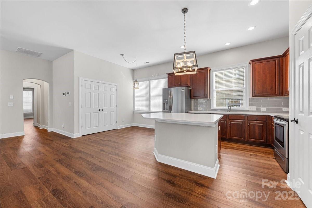 4148 Cedar Point Avenue