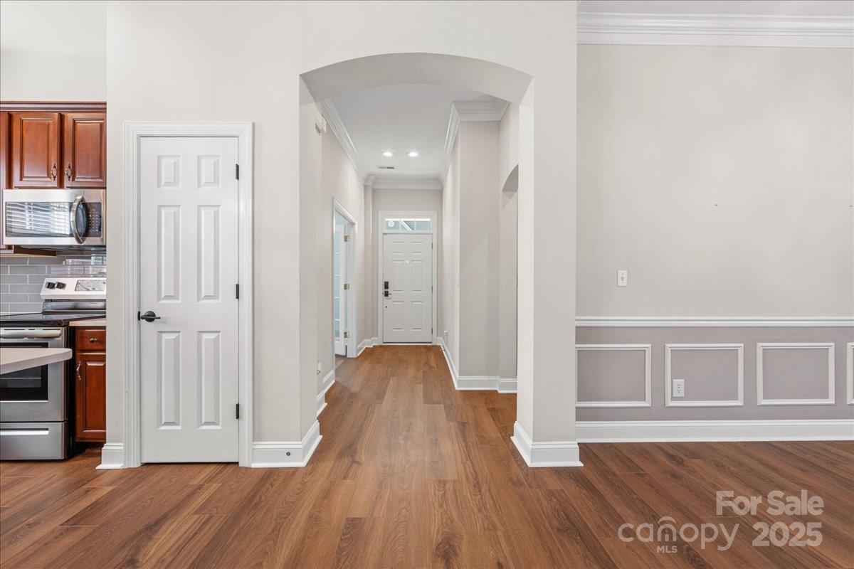 4148 Cedar Point Avenue