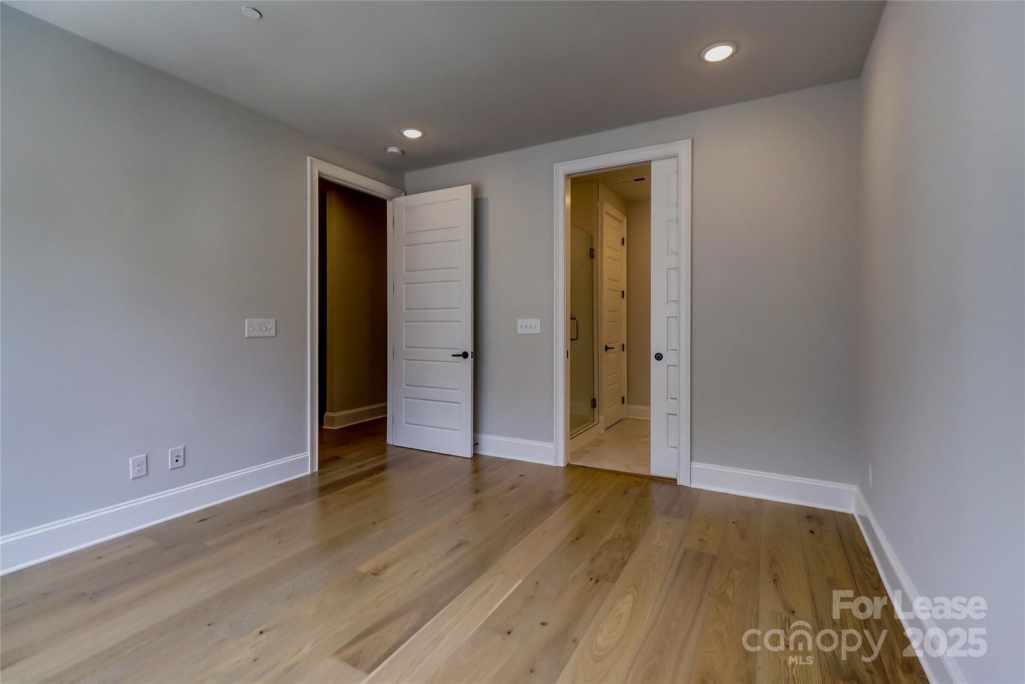 1107 Parkside Greenway Drive