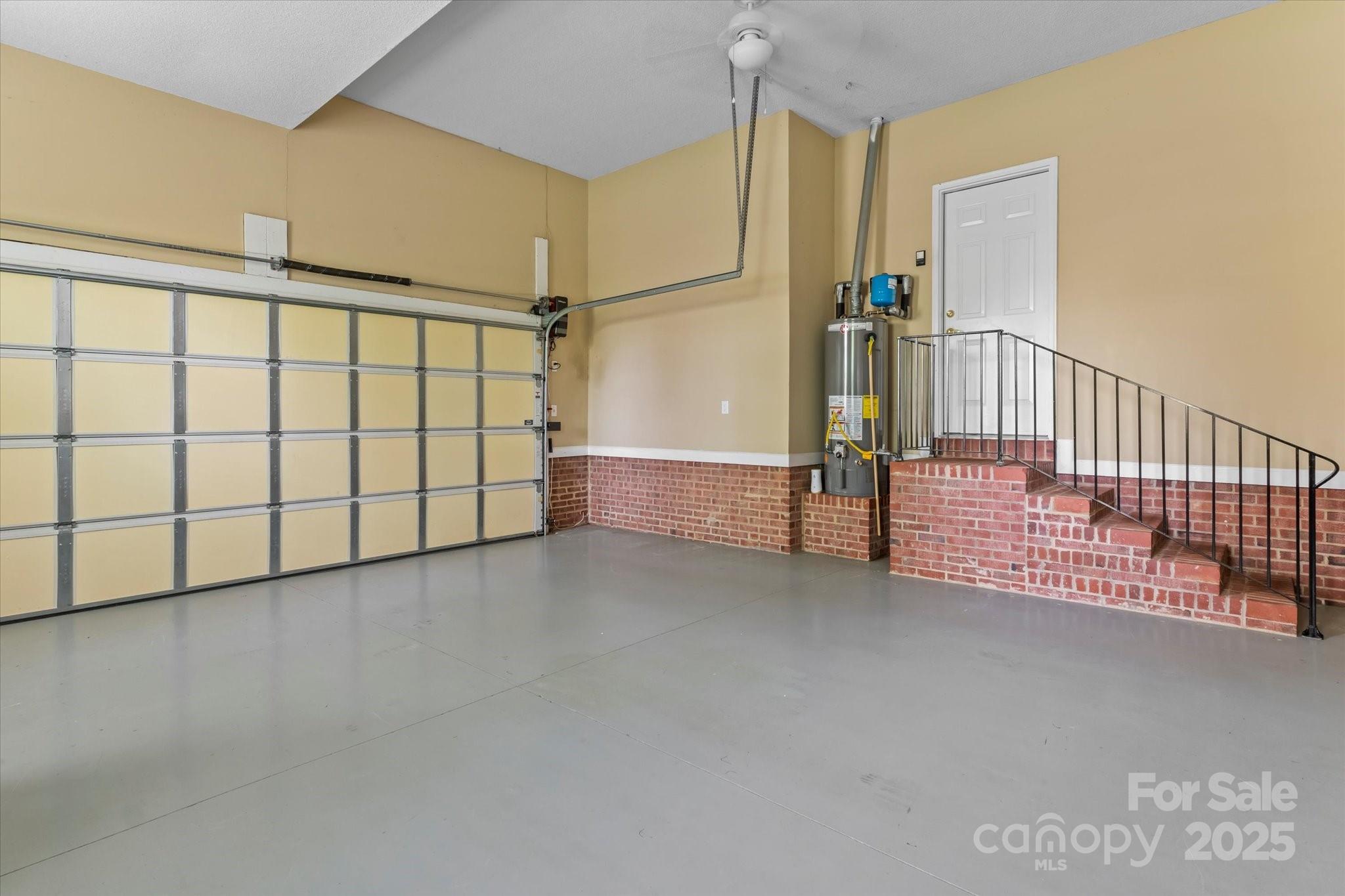 21721 Shoveller Court