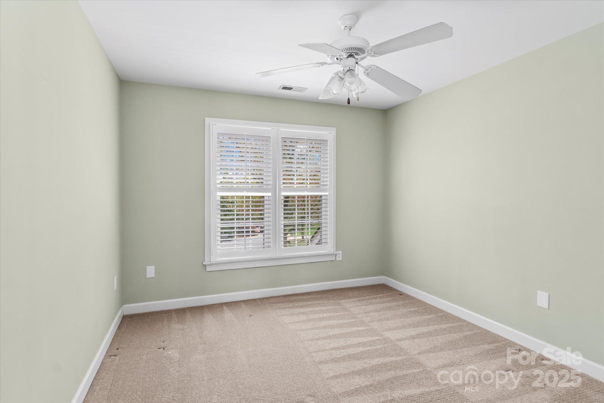 21721 Shoveller Court