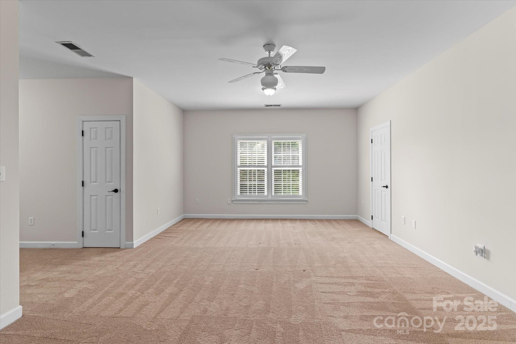 21721 Shoveller Court