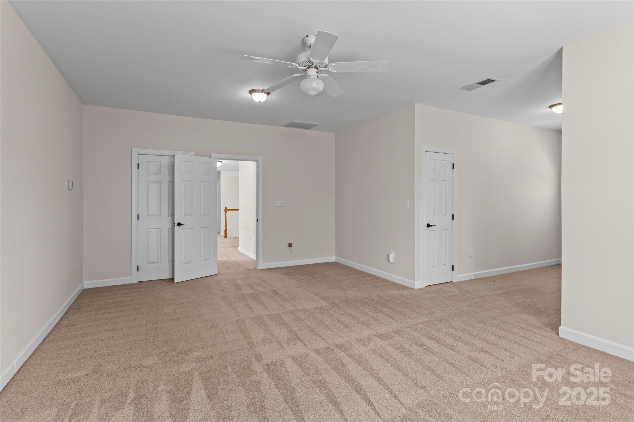 21721 Shoveller Court