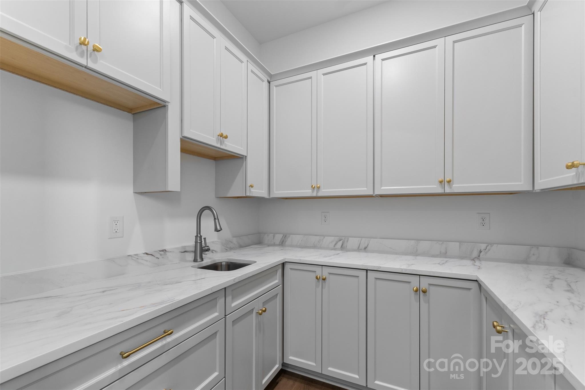 2296 Bridgewater Road Unit: 2