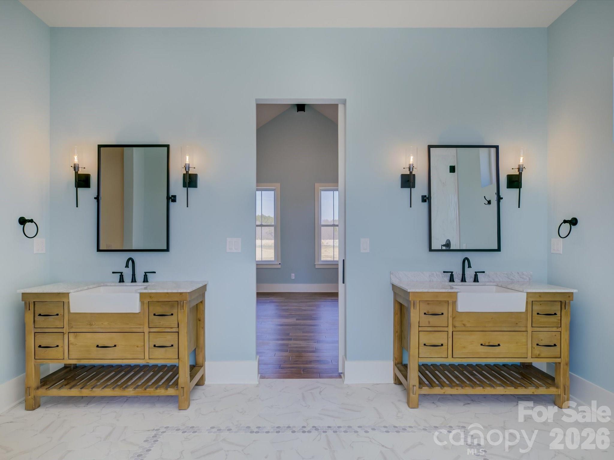 2334 Bridgewater Road Unit: 6