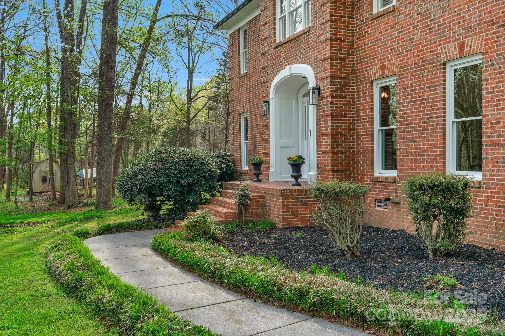 5750 Hemby Road