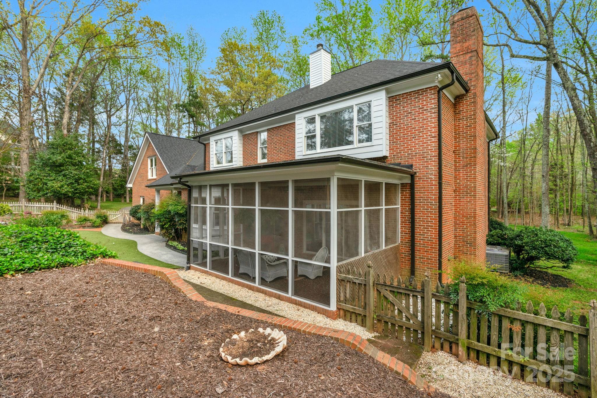 5750 Hemby Road