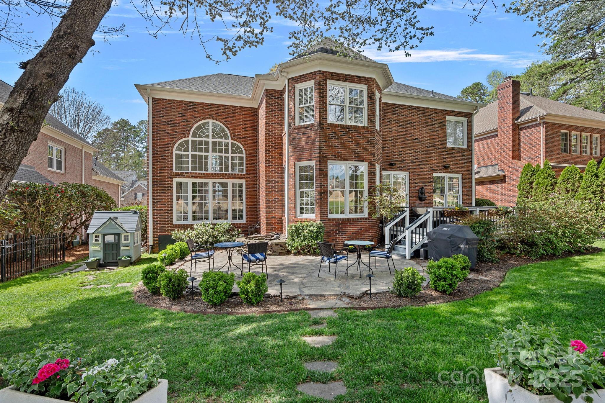 18418 Turnberry Court