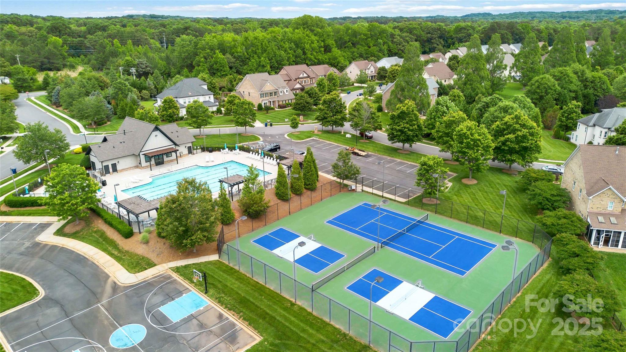 7302 Yellowhorn Trail