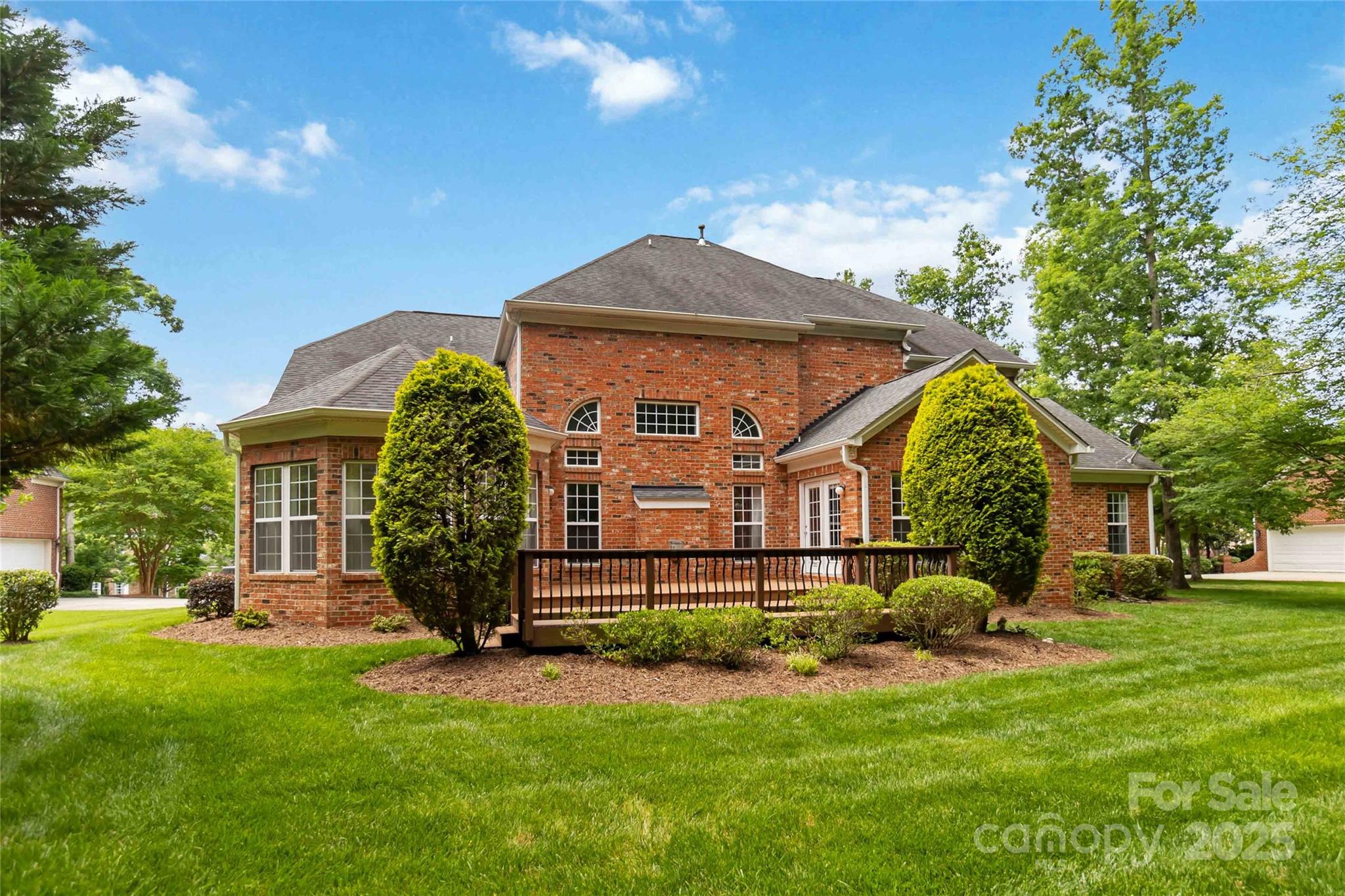 7302 Yellowhorn Trail