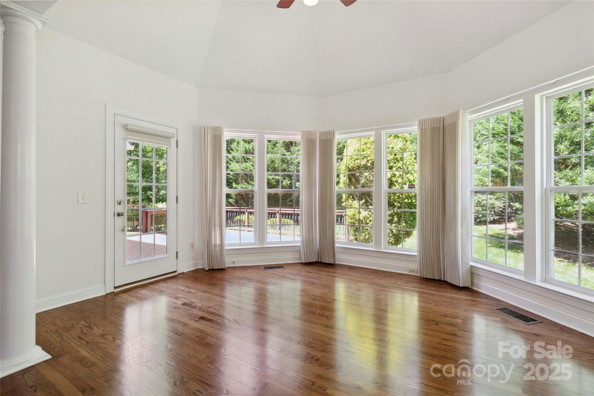 7302 Yellowhorn Trail