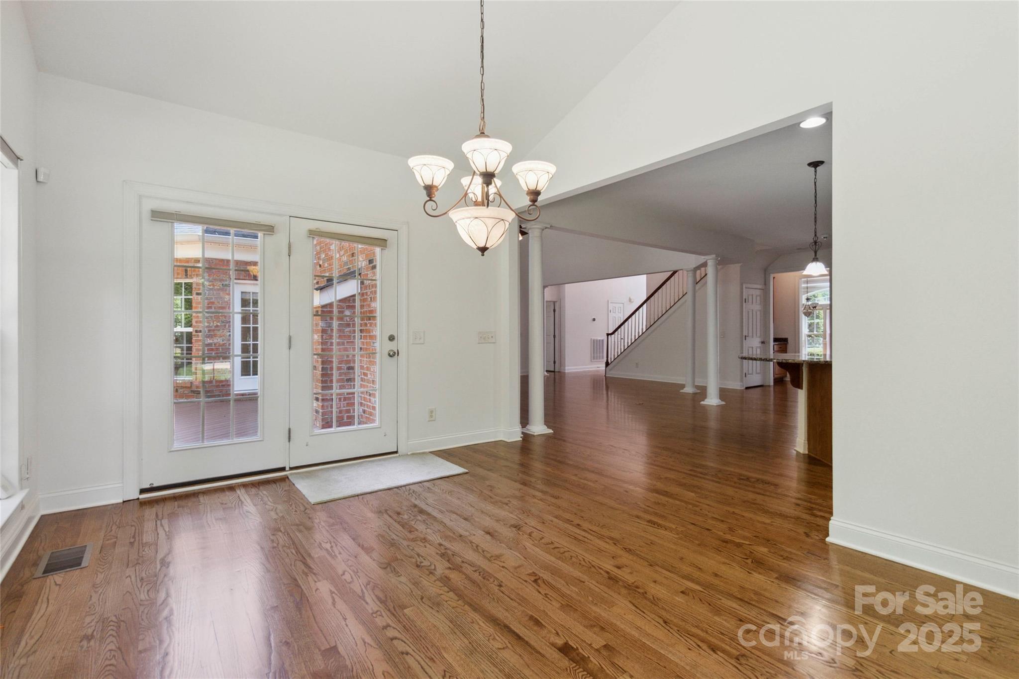 7302 Yellowhorn Trail