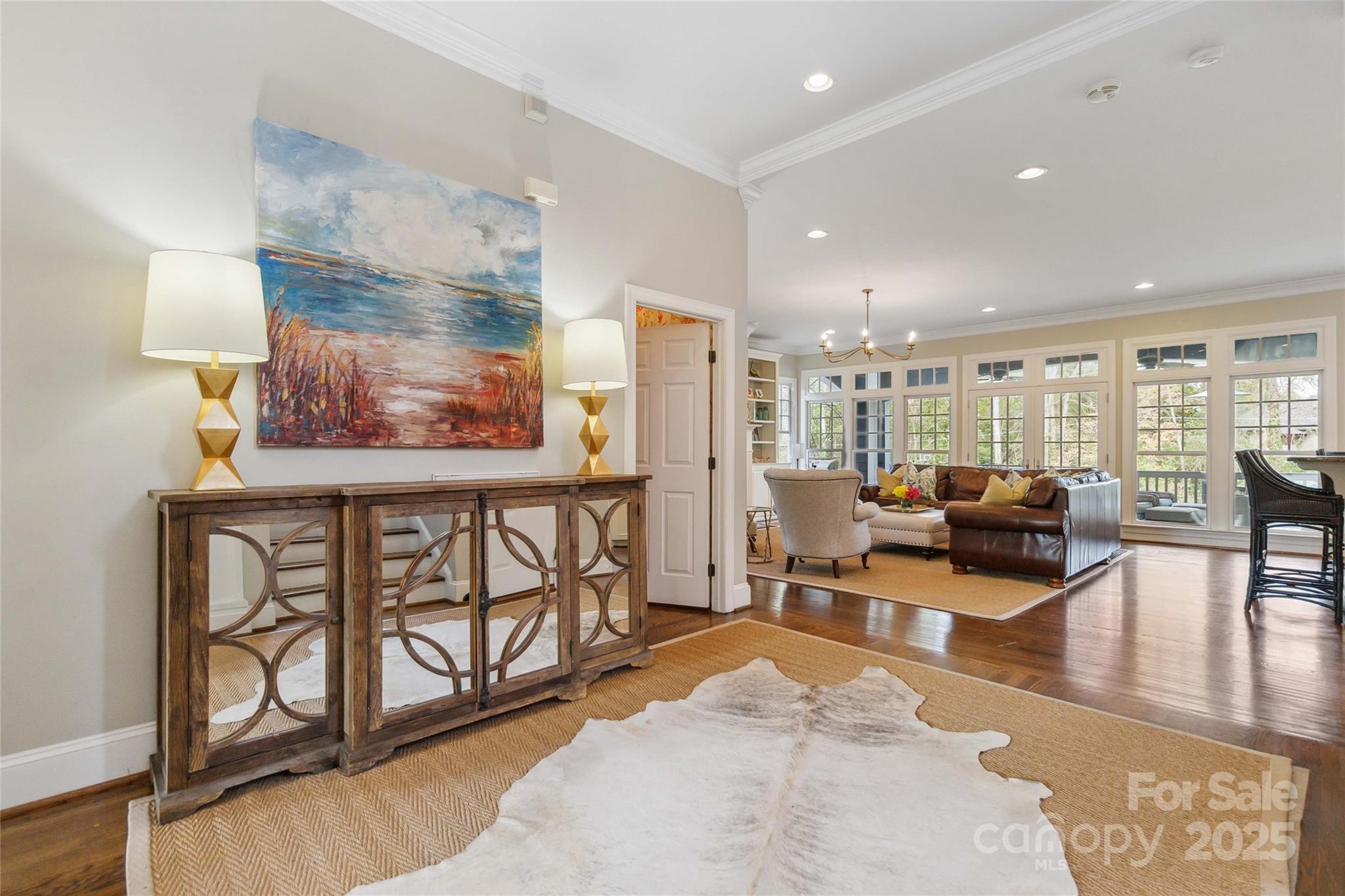 1921 Brandon Circle