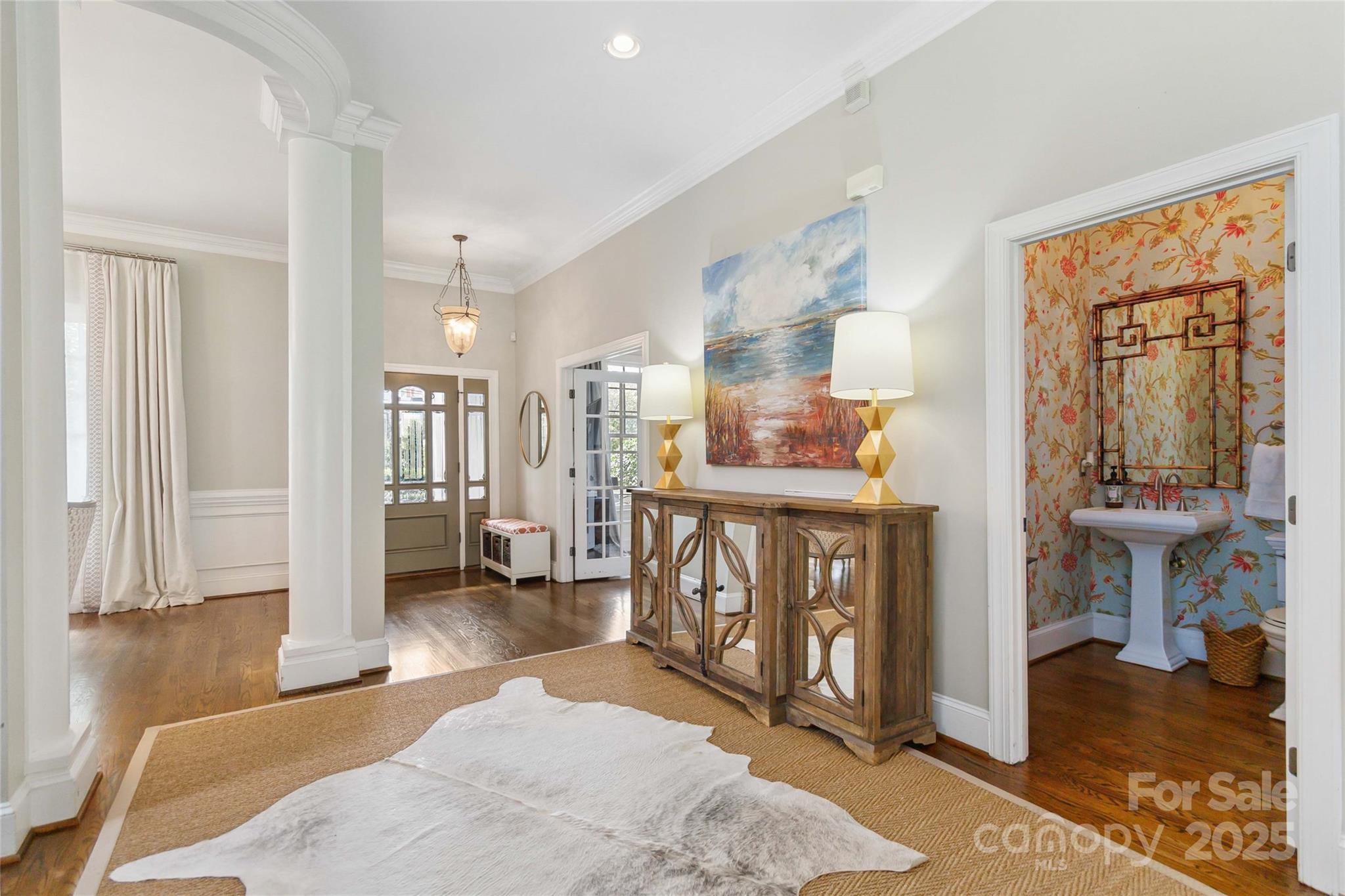 1921 Brandon Circle